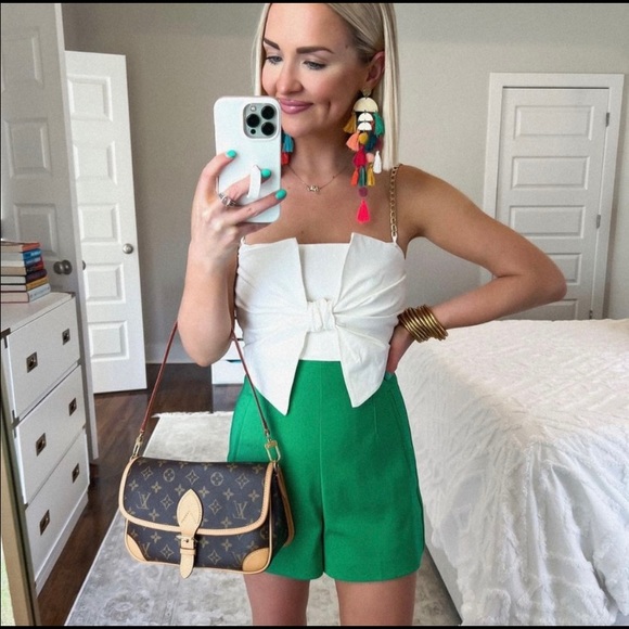 Zara Tops - Zara chain strap top